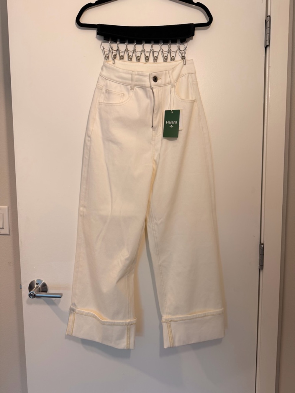 HALARA Cream Wide Leg Flare Jeans